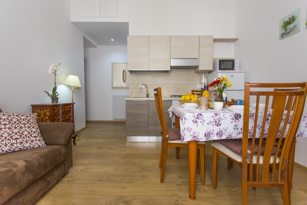 Amedeo Apartment โรม ภายนอก รูปภาพ