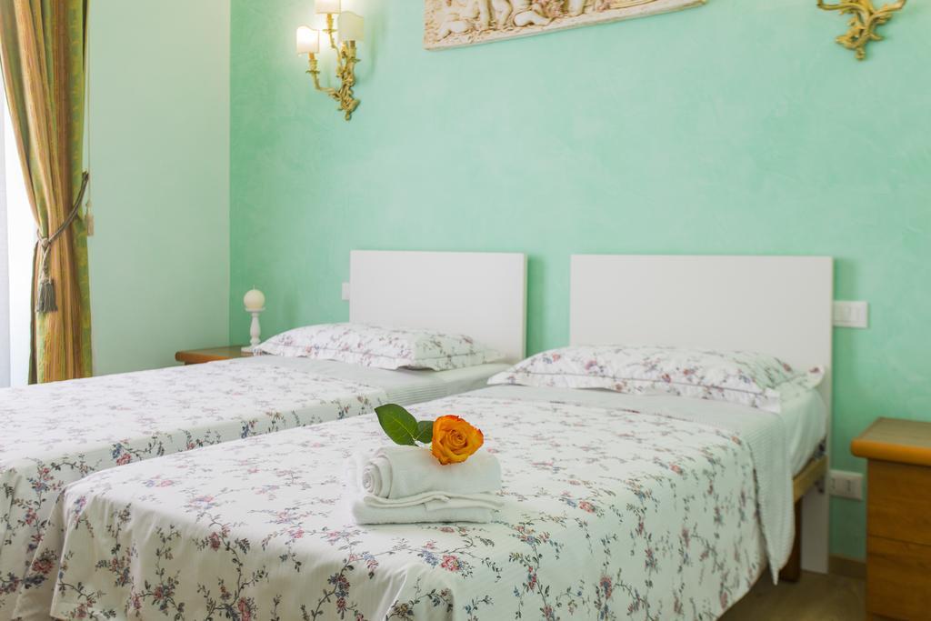 Amedeo Apartment โรม ภายนอก รูปภาพ